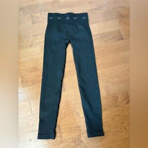 Adidas • Girls Thermal Black Leggings • Size 11/12